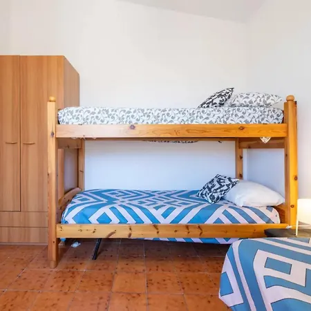 Daire Relaxing 50mt From The Sea *