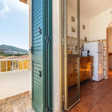 Lejlighed Relaxing 50m From Lu Bagnu Castelsardo